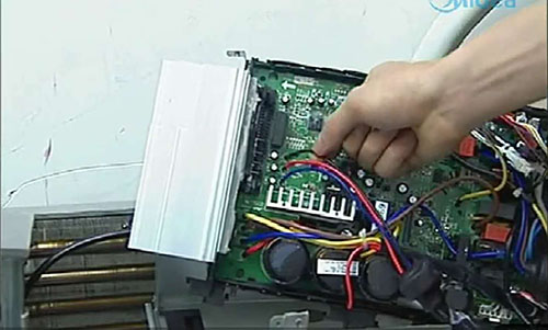 延寿美的空调电话是多少